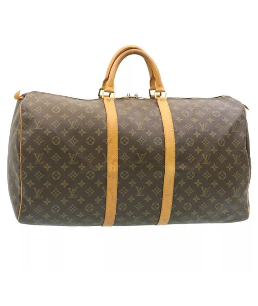 The smallest sized Keepall in Monogram canvas is the ideal travel